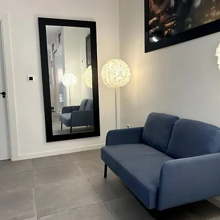 Hall Loft 200m Playa 4 Pers شقة لقنت